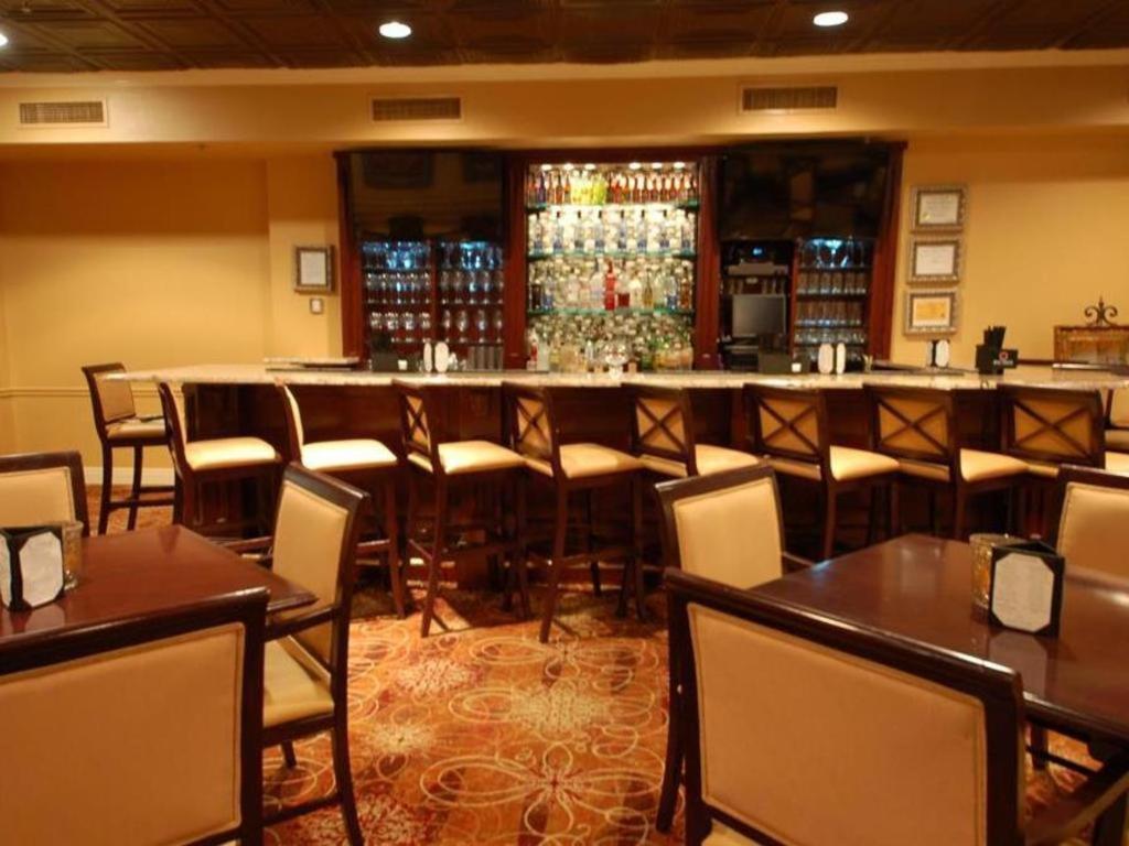 Richmond Inn & Suites Baton Rouge Exteriér fotografie