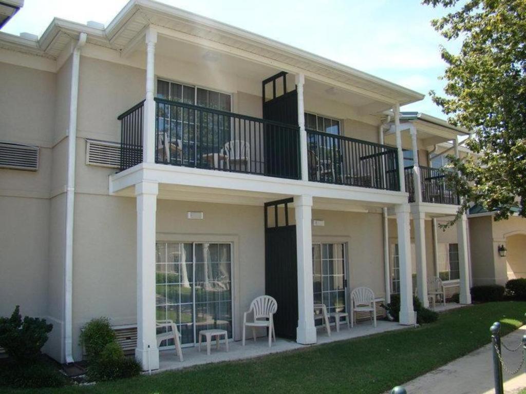 Richmond Inn & Suites Baton Rouge Exteriér fotografie