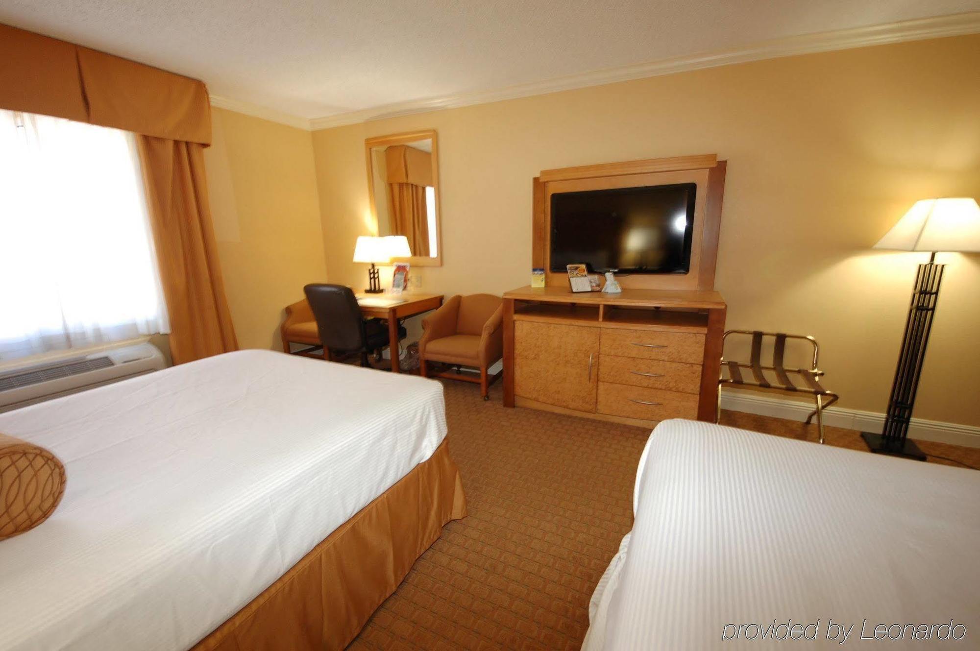 Richmond Inn & Suites Baton Rouge Exteriér fotografie